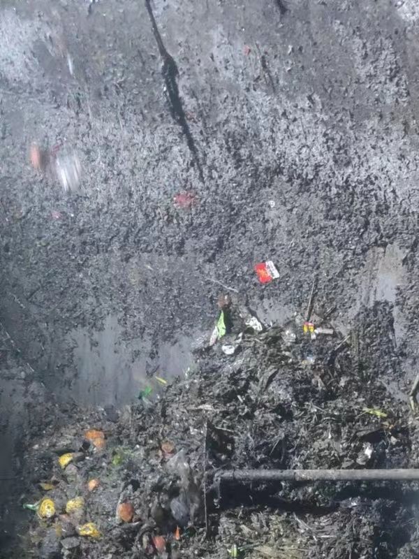 兴隆台污水池清理